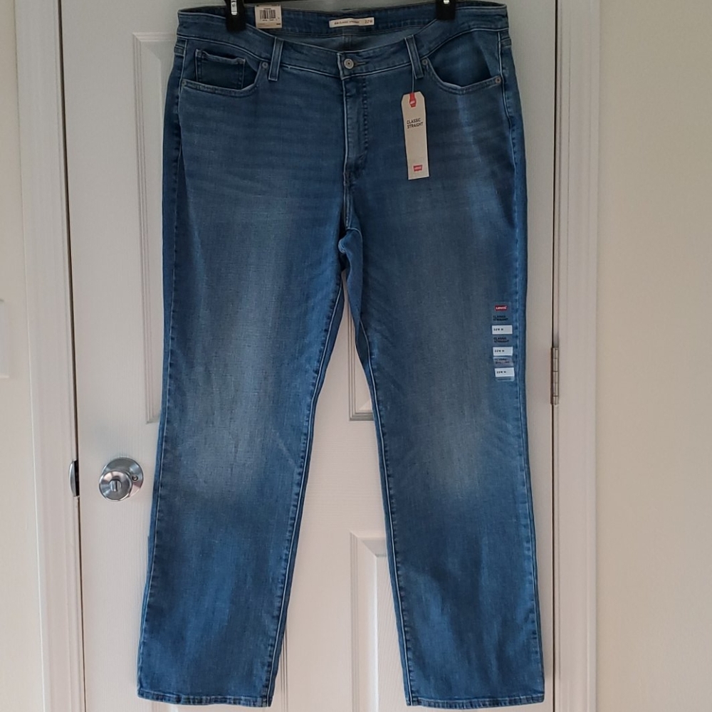 Levi's Women's Classic Straight Jeans 22W M